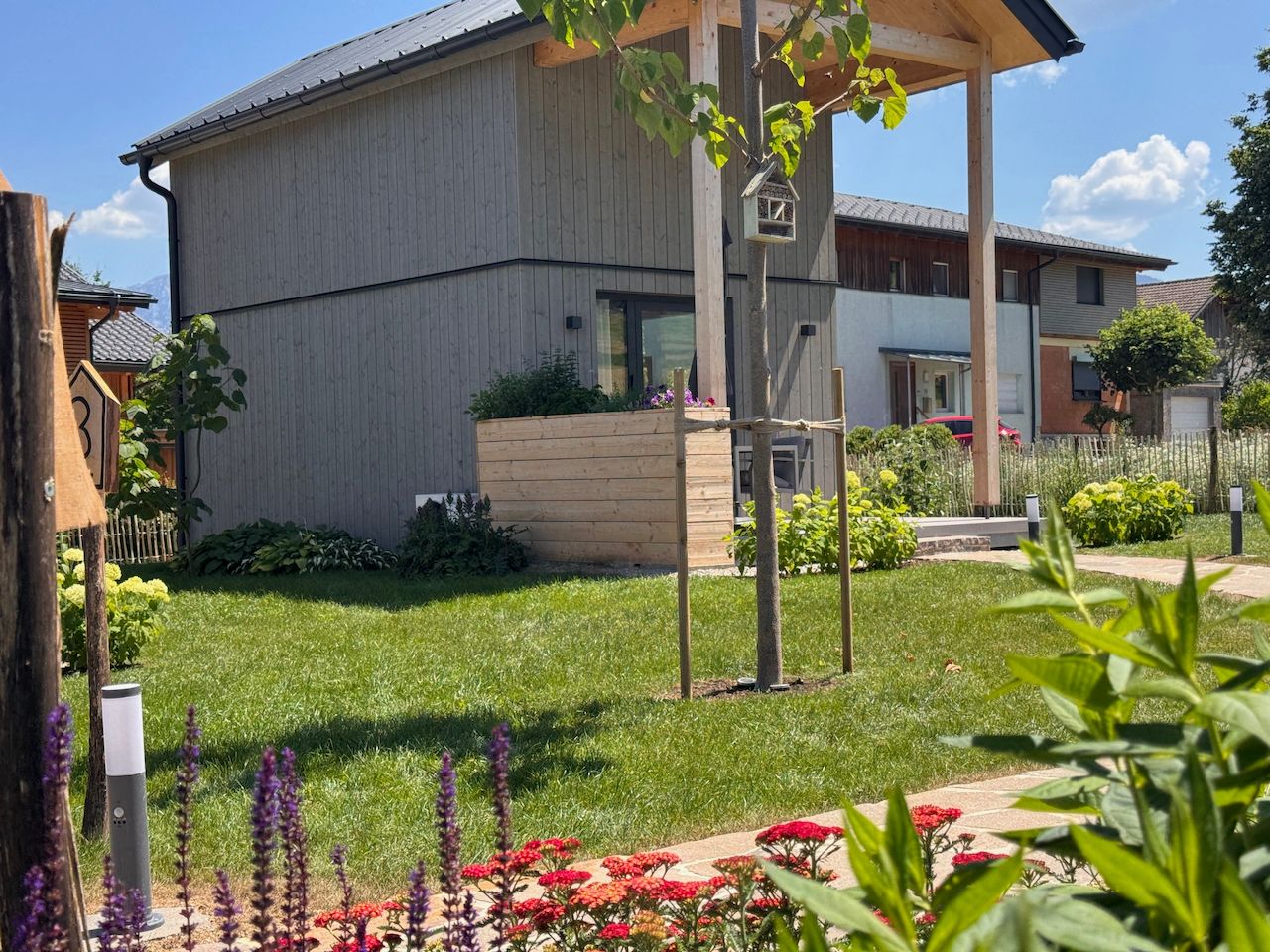 Gartenanlage der Dietinys Tiny Häuser